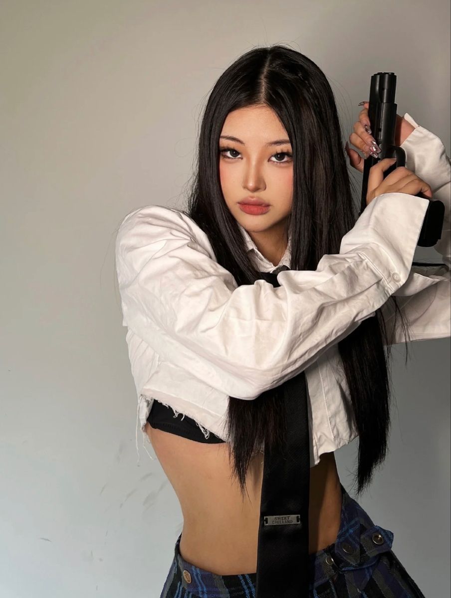 Sassy girls in Aligarh