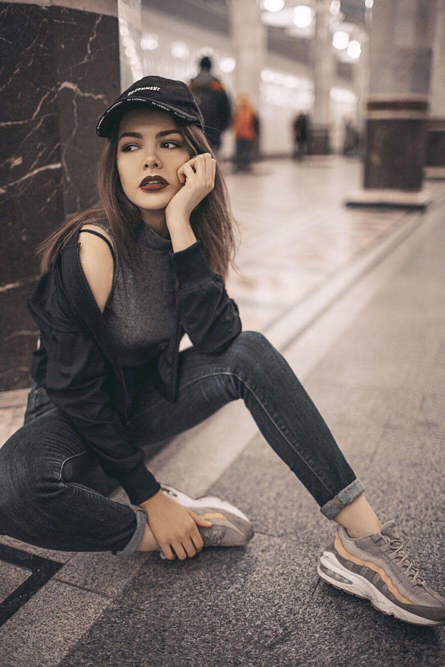 Sassy girls in Aligarh