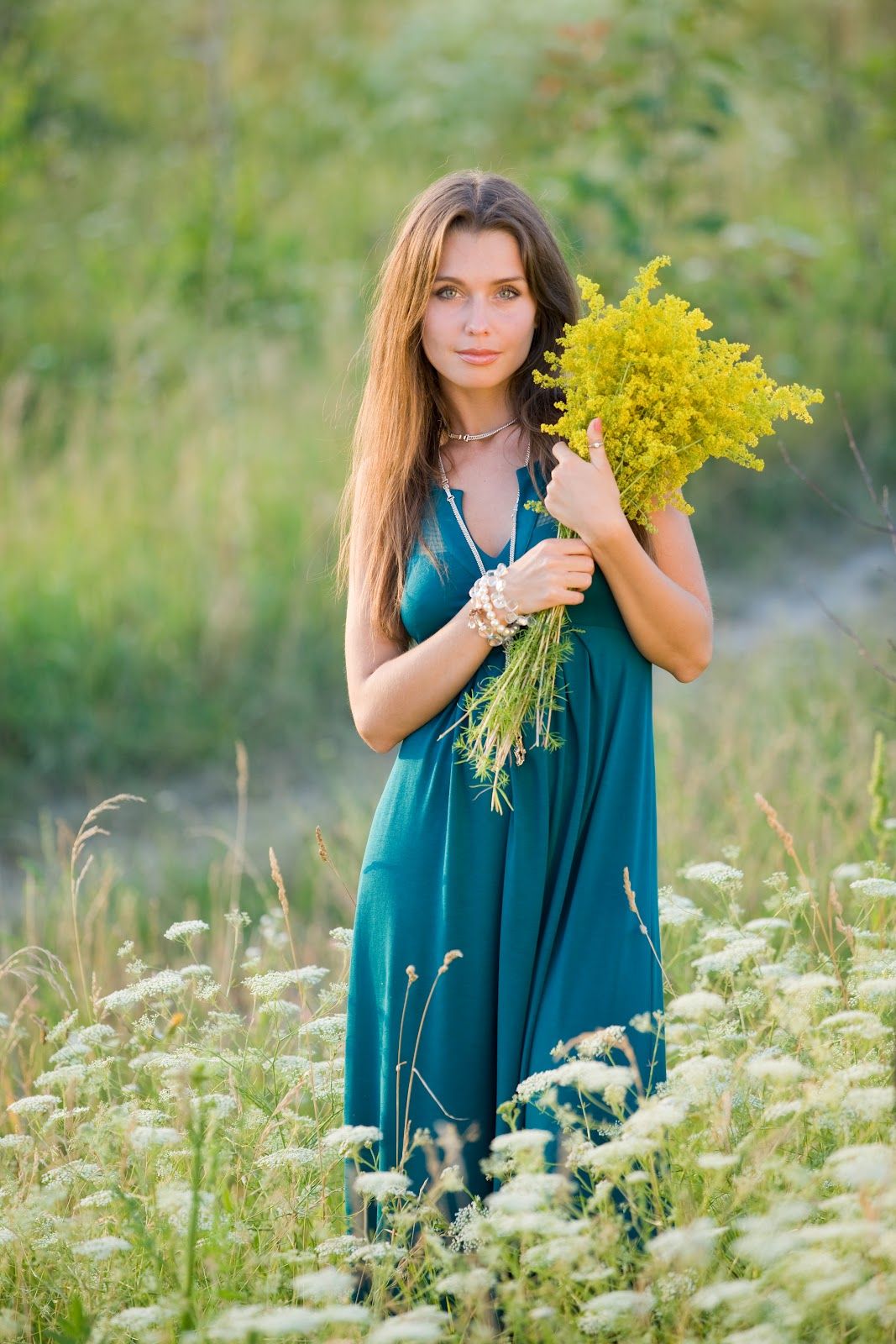 Slavic women in Aligarh
