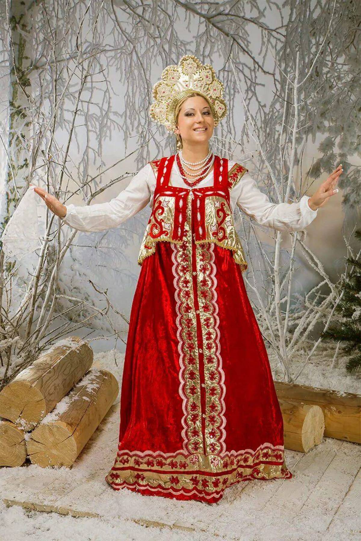 Girls in Slavic costumes in Aligarh